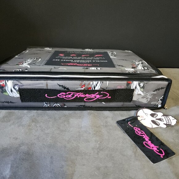 Ed Hardy Grim Reaper 6 Piece Queen Double Brushed Sheet Set - Picture 5 of 6